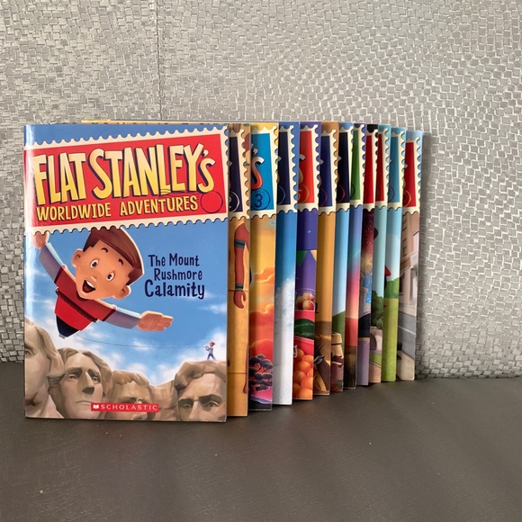 Flat Stanley books, 12 book series - Picture 8 of 8